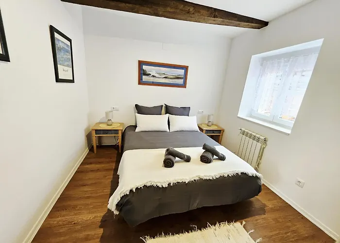 5 Pers Leon Villafane